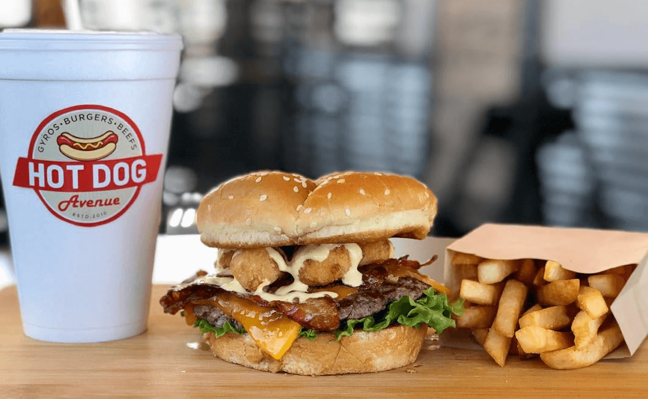 BREAK OUT THE BUNS at Hot Dog Ave. Dryftlist