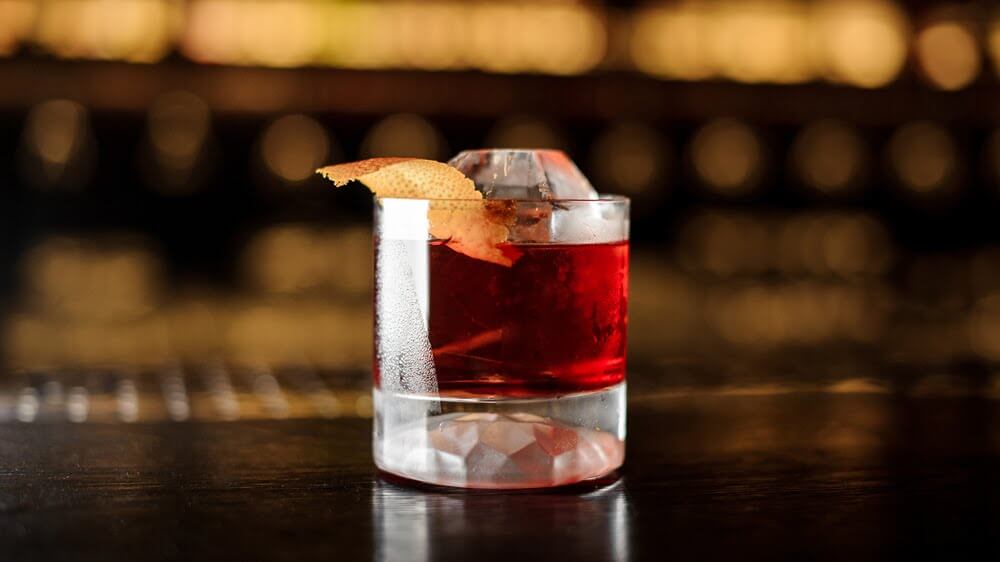 Boulevardier bourbon cocktail